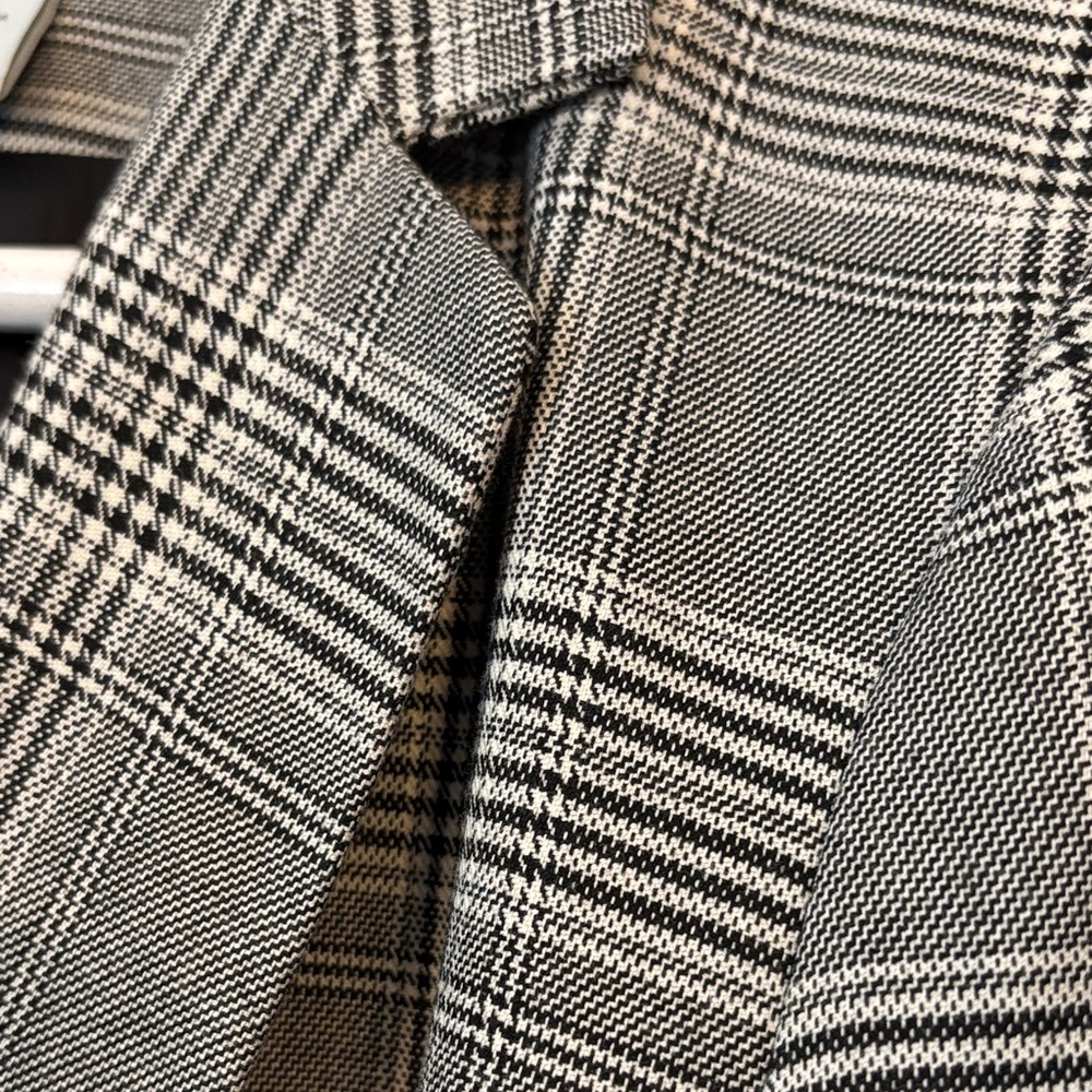 H&M Women’s Belted Black, Gray & White Plaid Blazer Size 8 - Picture 5 of 11